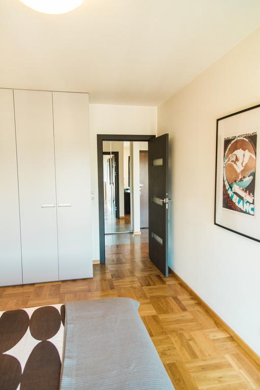 Modern Apartment In City Center Cracóvia Exterior foto