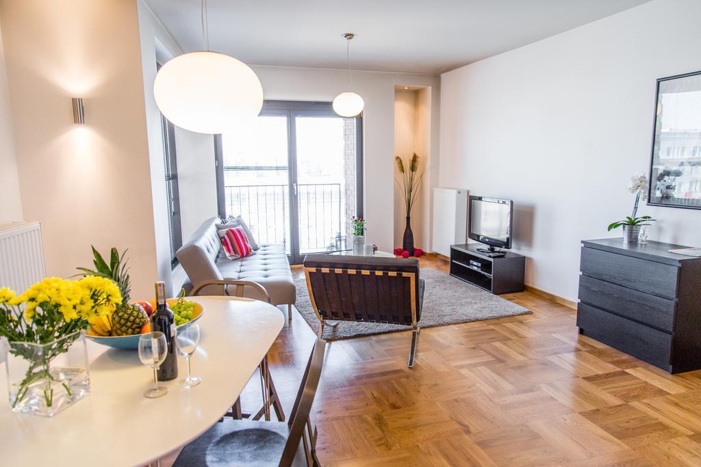 Modern Apartment In City Center Cracóvia Exterior foto