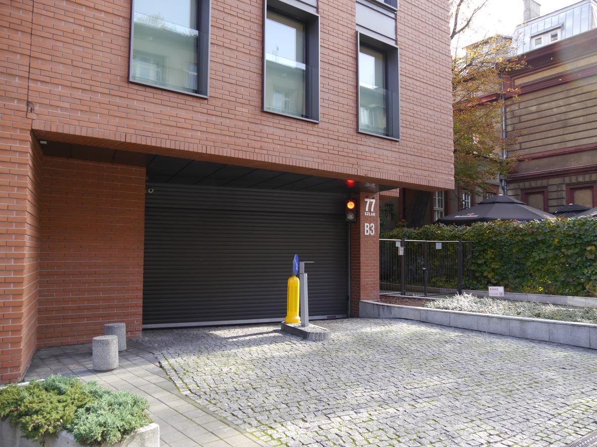 Modern Apartment In City Center Cracóvia Exterior foto